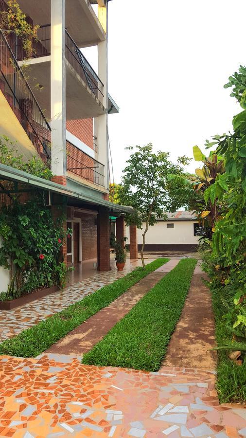 Apart Hotel Las Guayabas Puerto Iguazú Exteriör bild