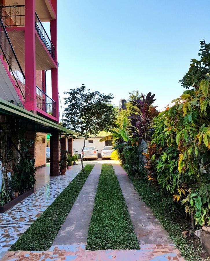 Apart Hotel Las Guayabas Puerto Iguazú Exteriör bild